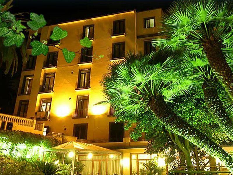 Hotel Eden Σορέντο Εξωτερικό φωτογραφία